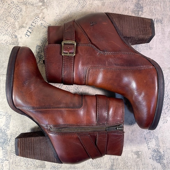 Frye Patty Ridding Bootie Redwood color leather - Picture 7 of 13